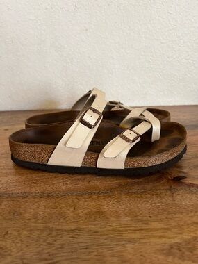 Birkenstock Mayari Birko-Flor Graceful Pearl White Sandals Size 36 5-5.5